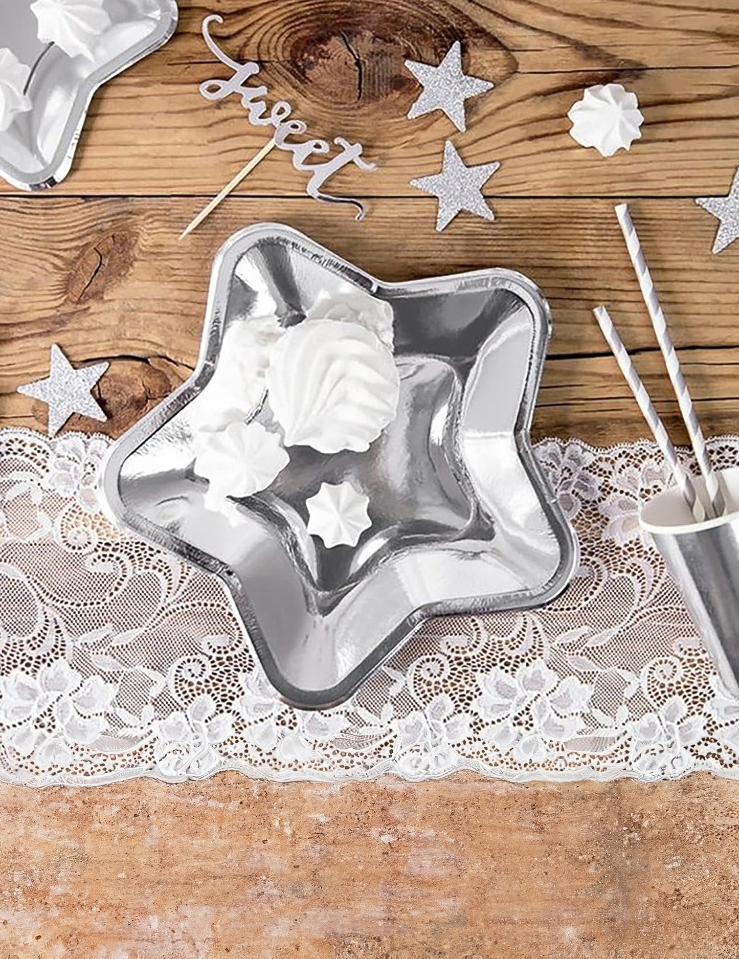 6 petites assiettes en carton étoile argentée 18 cm de fête