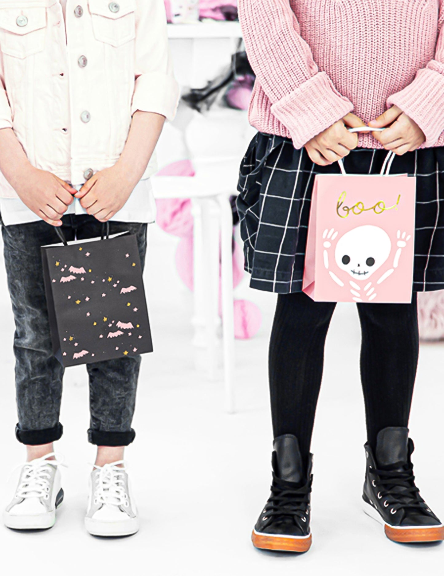 6 pungi de bomboane roz și albe de Halloween