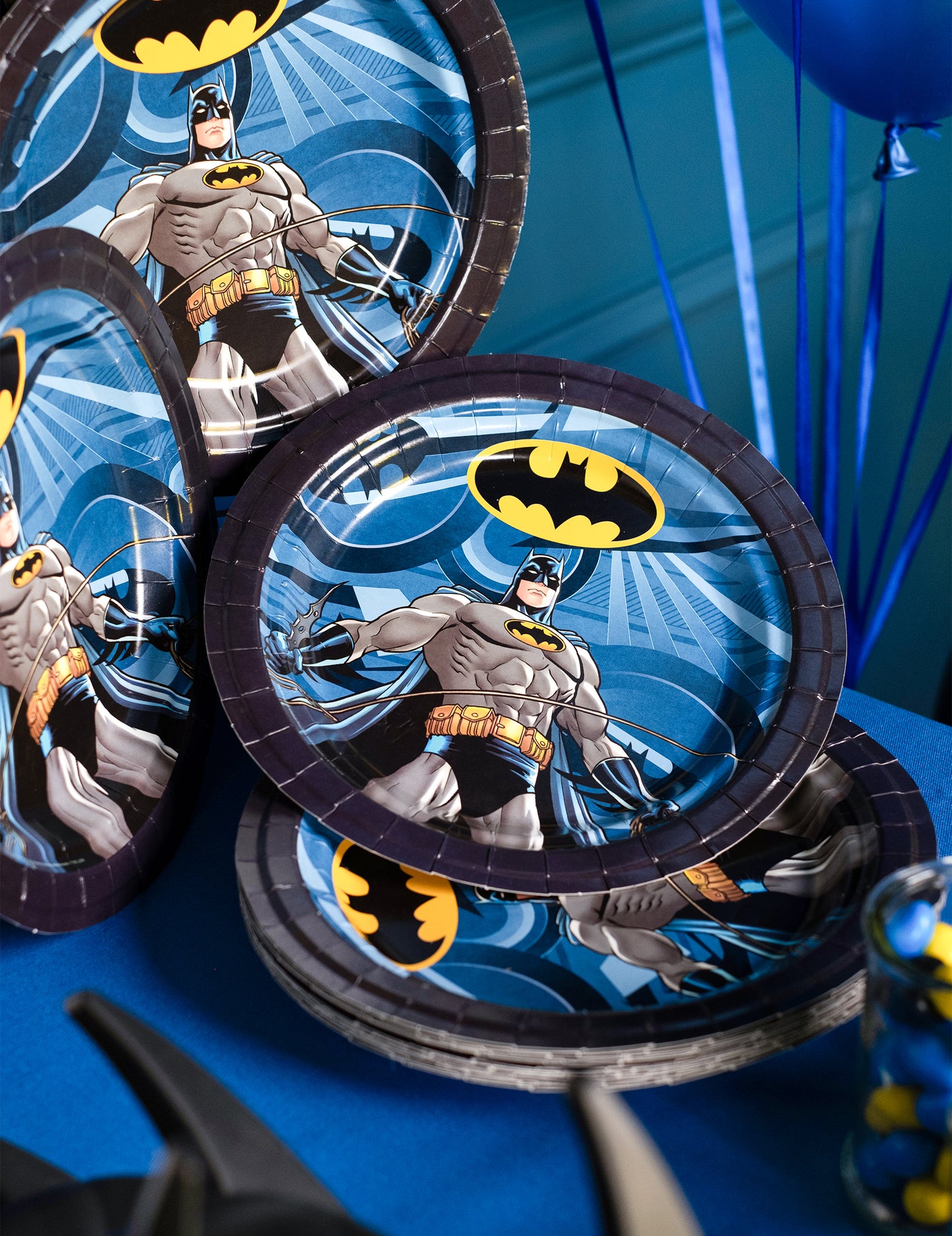 Détail de l'illustration des assiettes en carton Batman