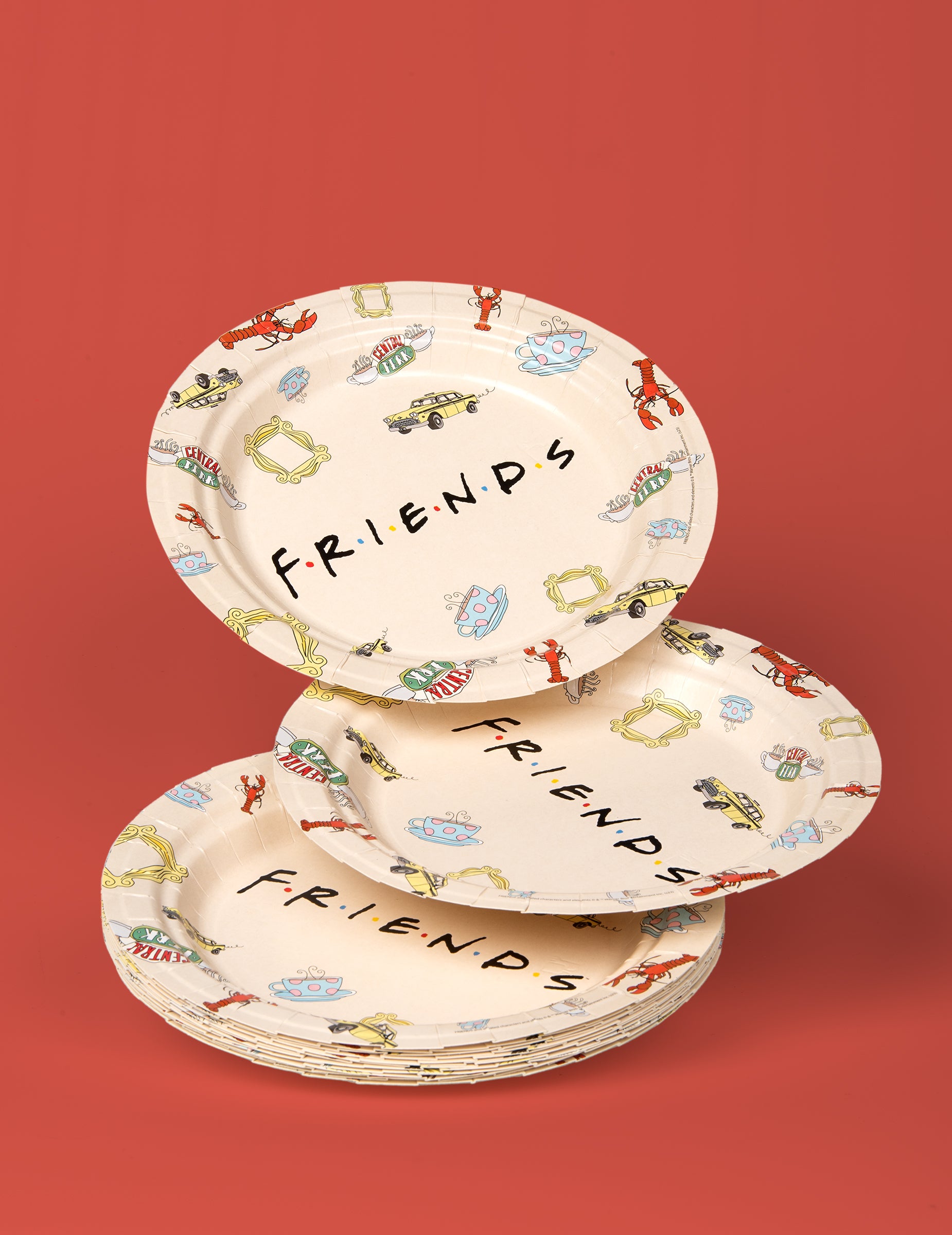 Pile des assiettes en carton Friends