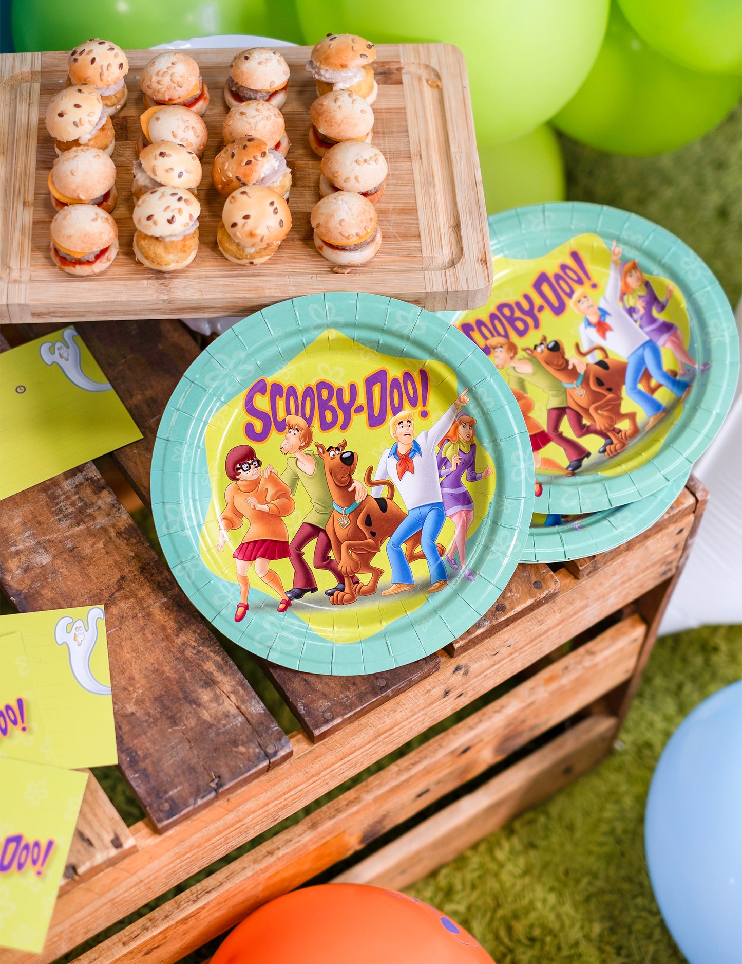 8 Farfurii de hârtie Scooby-Doo™ 23 cm