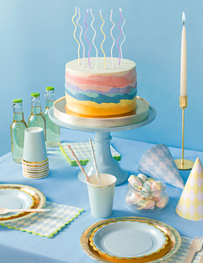 8 lumânări spiralate pastelate multicolore 14 cm cu bobeche-uri