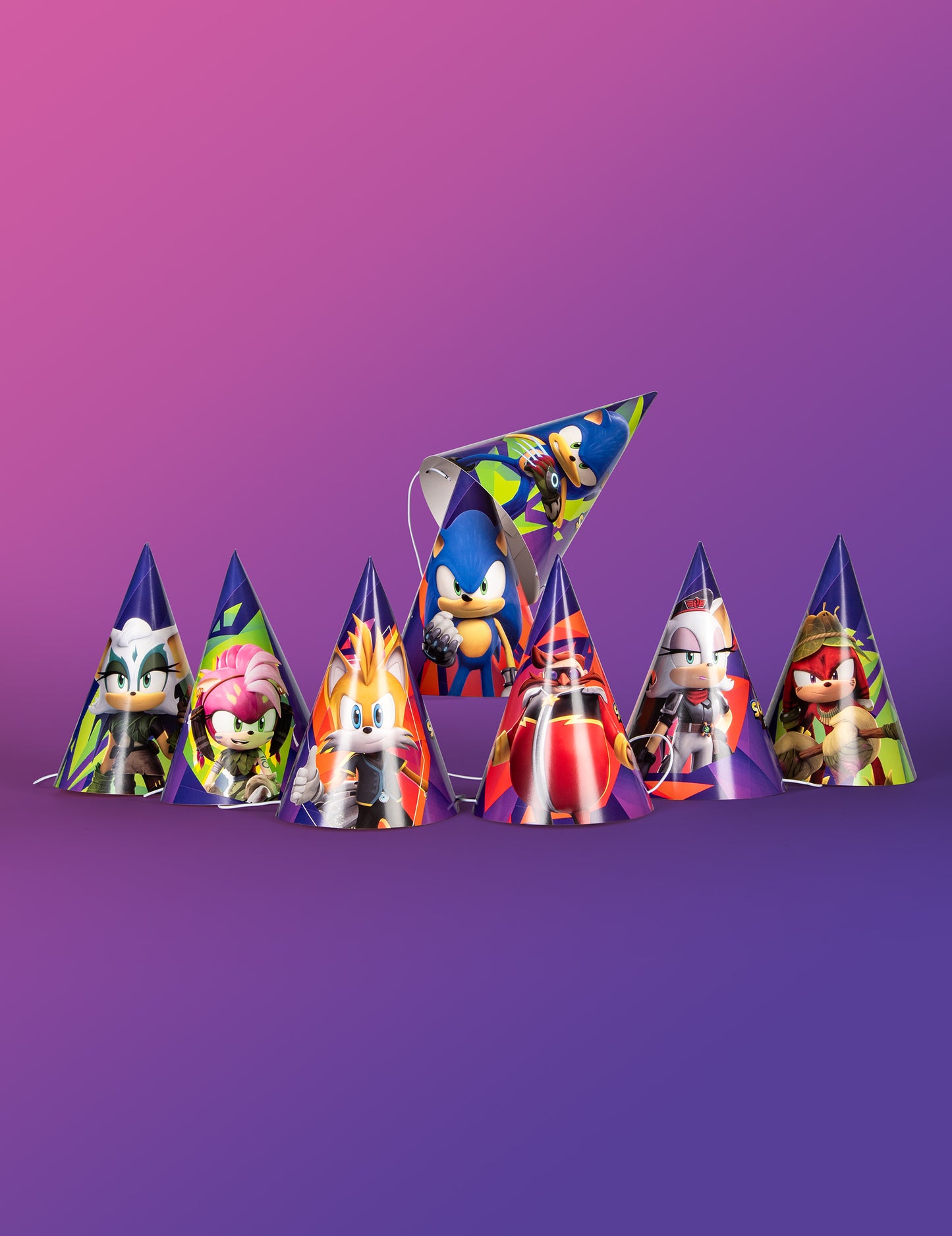 8 Sonic participă la 18 cm