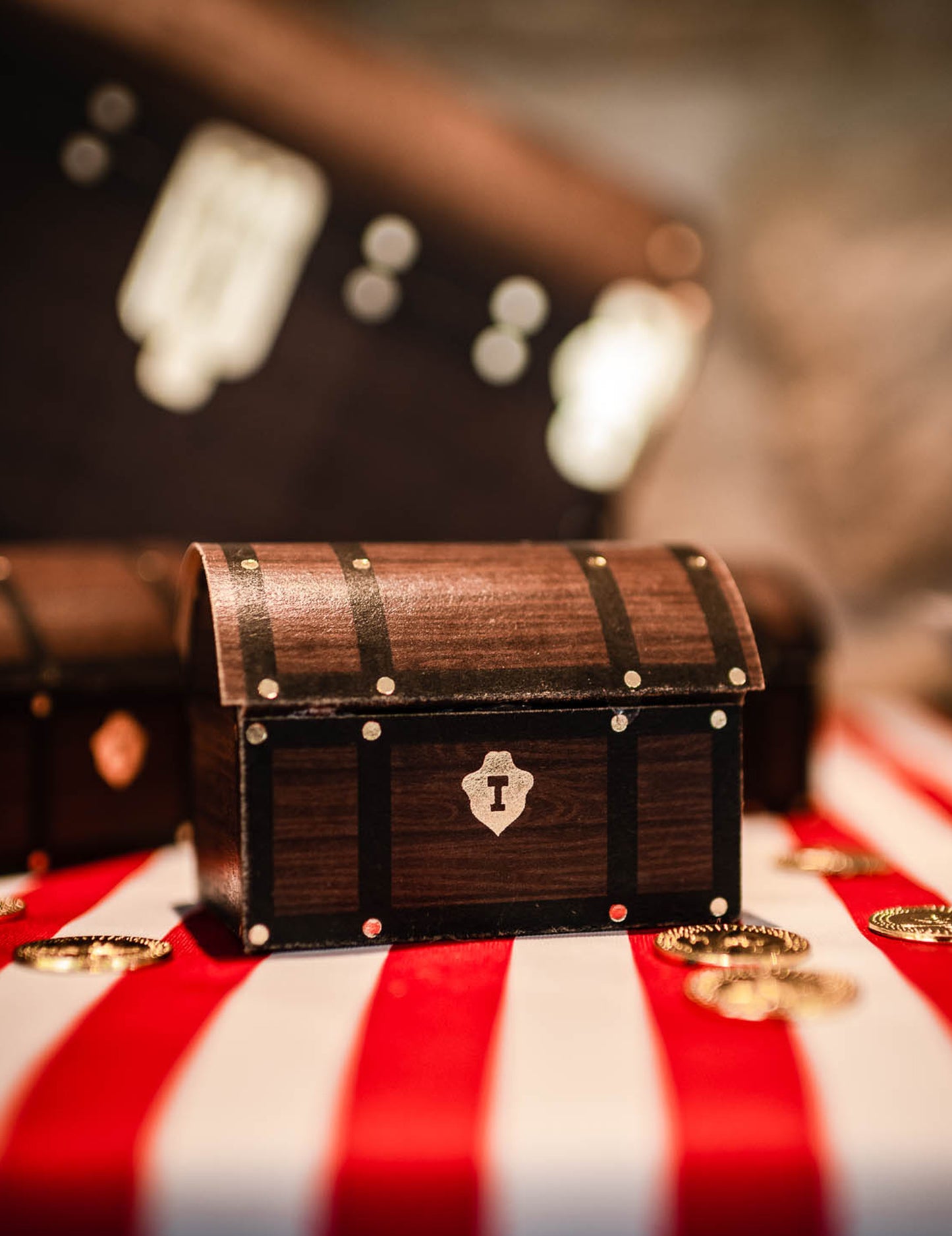 8 cufere cu comori pirat 8 x 5,5 x 6 cm pentru ziua de naștere