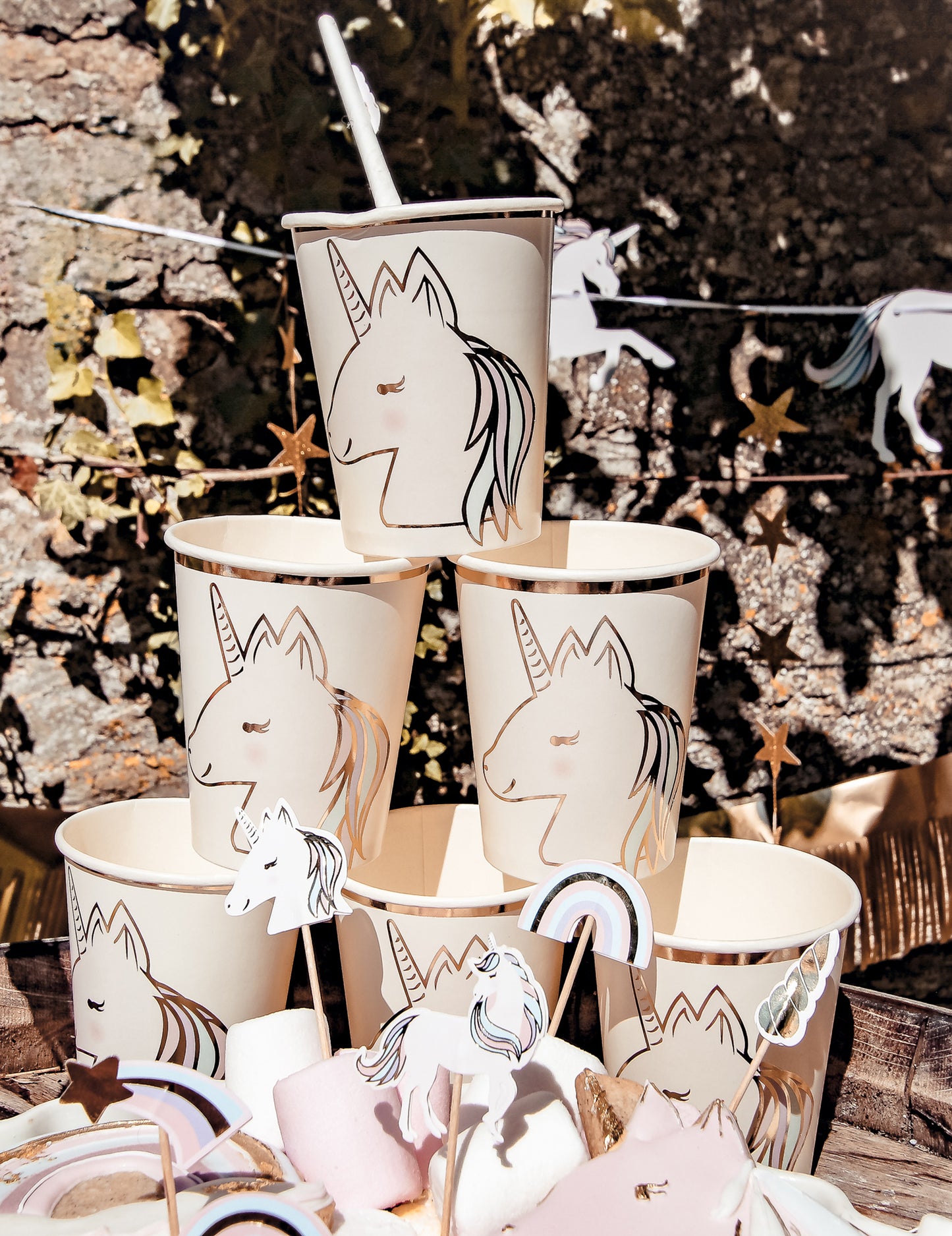 8 pahare de carton magice pastelate și aurii cu unicorni, 250 ml