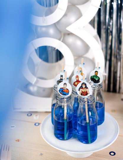 8 paie medalion din carton de 20 cm Justice League™