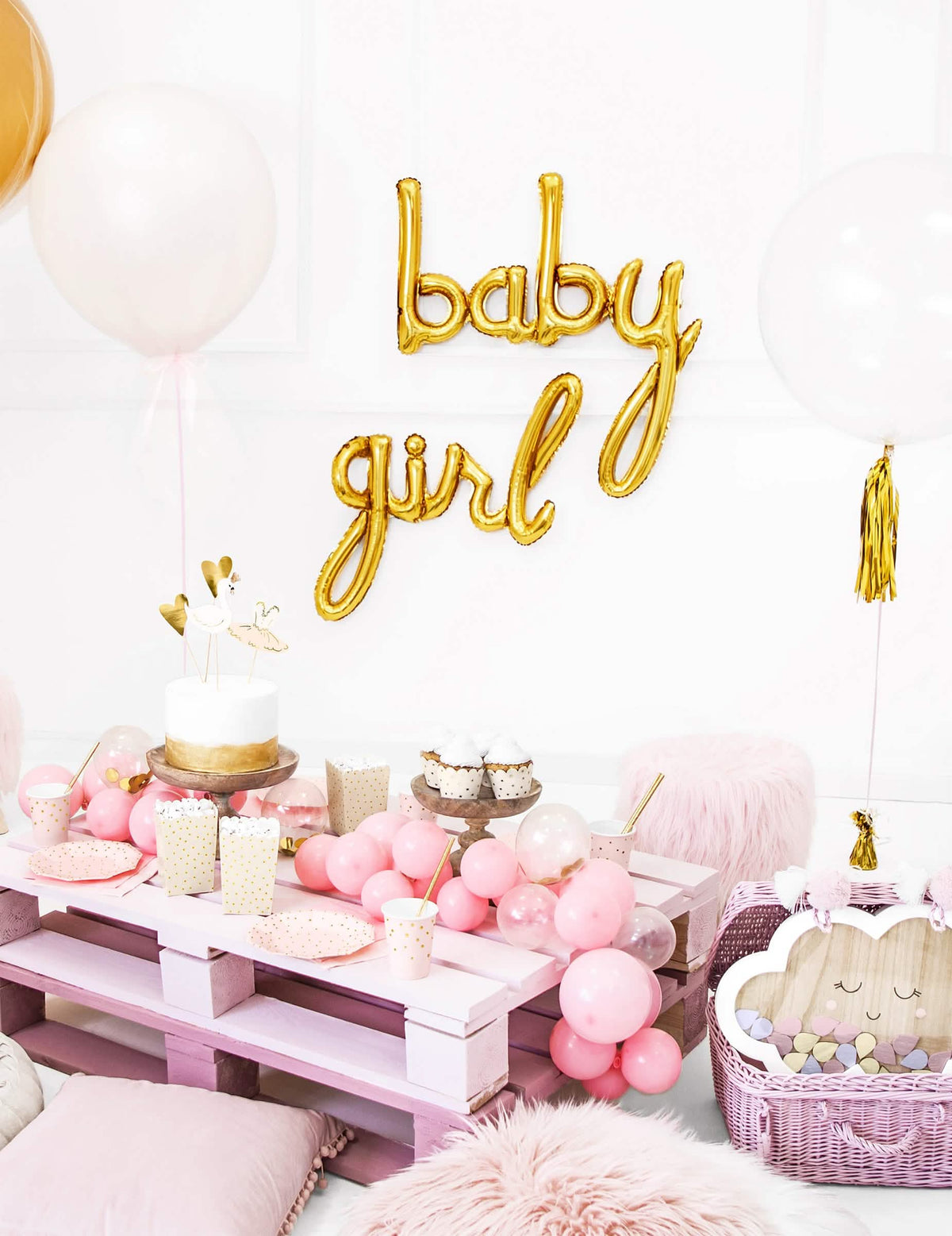 Amenajare de baby shower cu balon din aluminiu baby