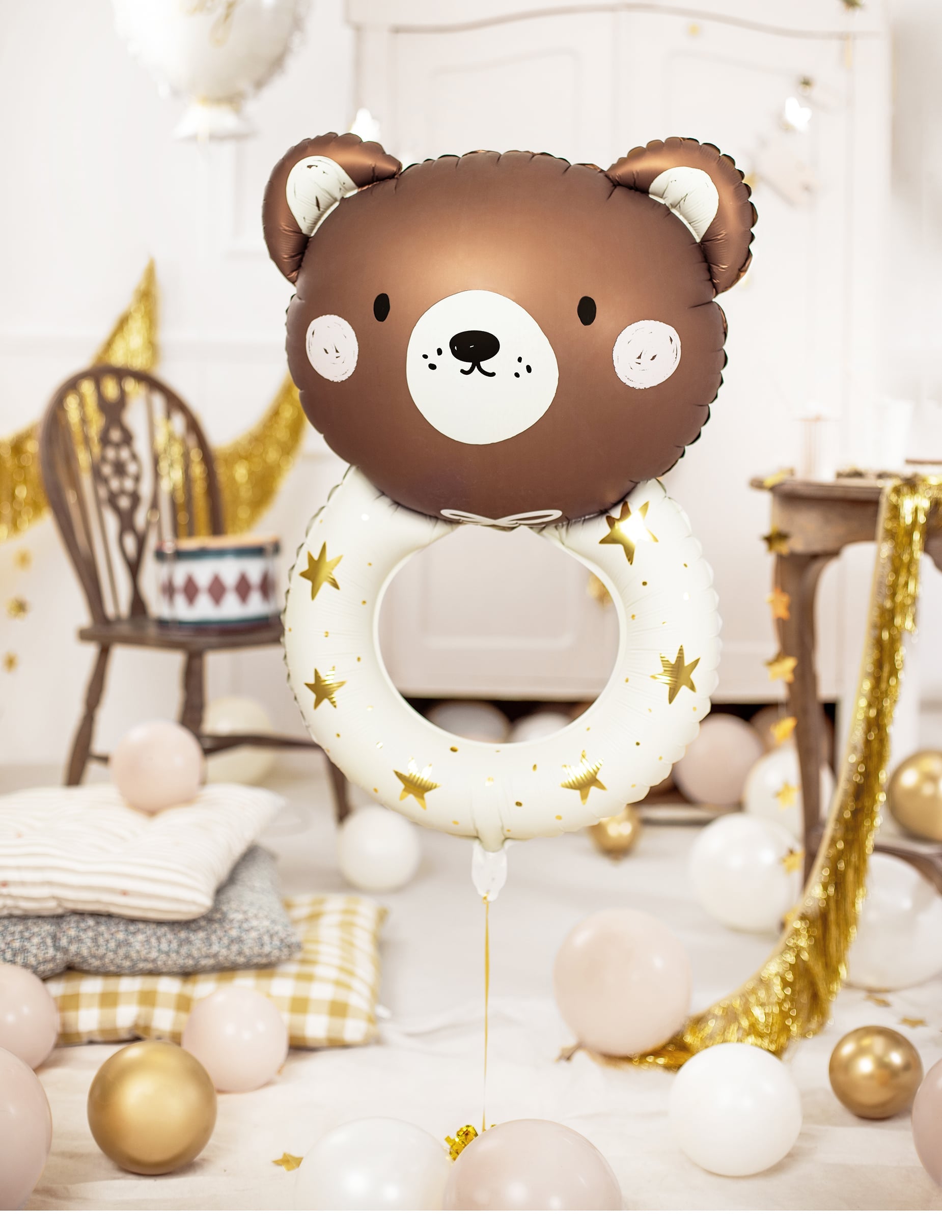 Mise en situation du ballon aluminium hochet petit ours
