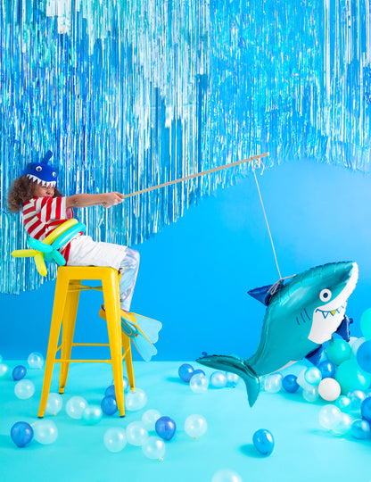 Minge folie Shark 102 x 62 cm pentru ziua de naștere a oceanului