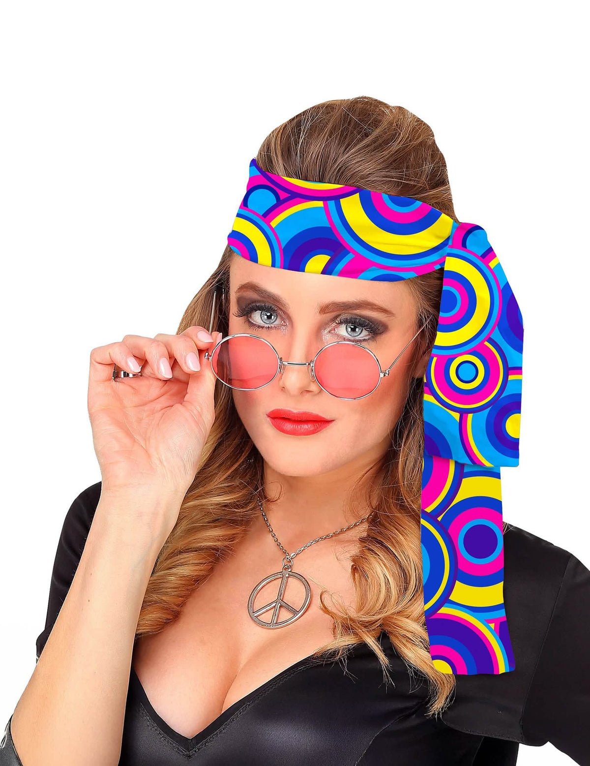 Zoom sur le porté avec accessoires du bandeau années 70