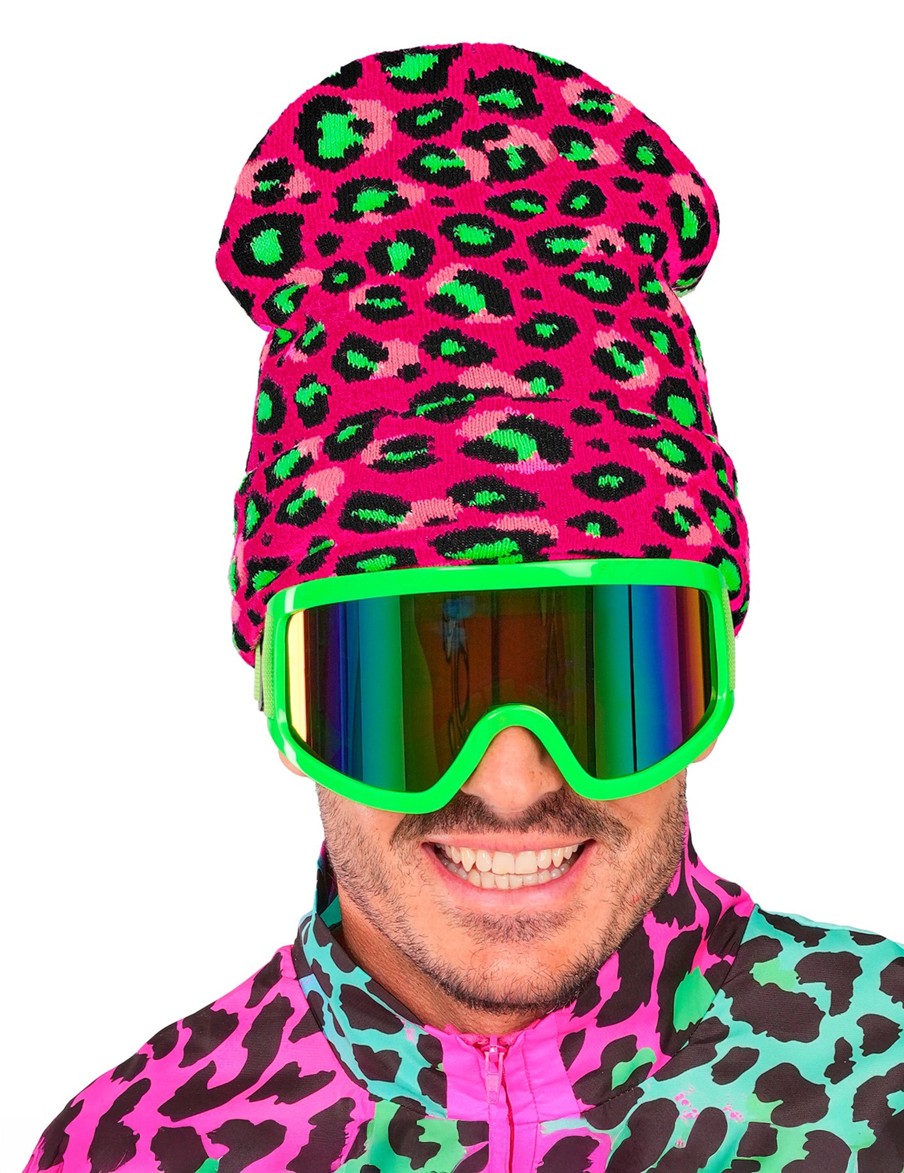 Gros plan du bonnet léopard pour adulte