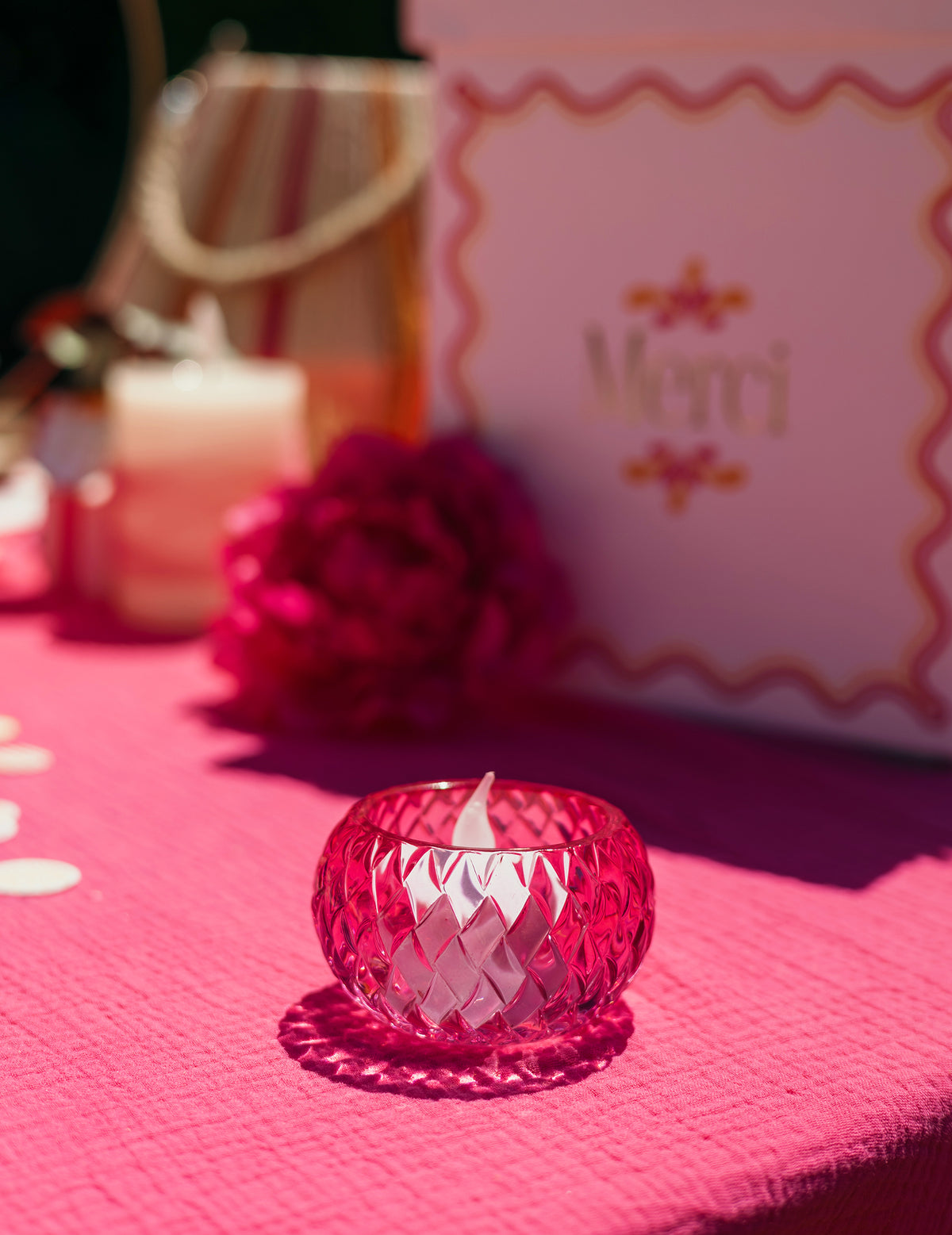 Suport de lumânare din cristal roz 7.5 x 4 cm