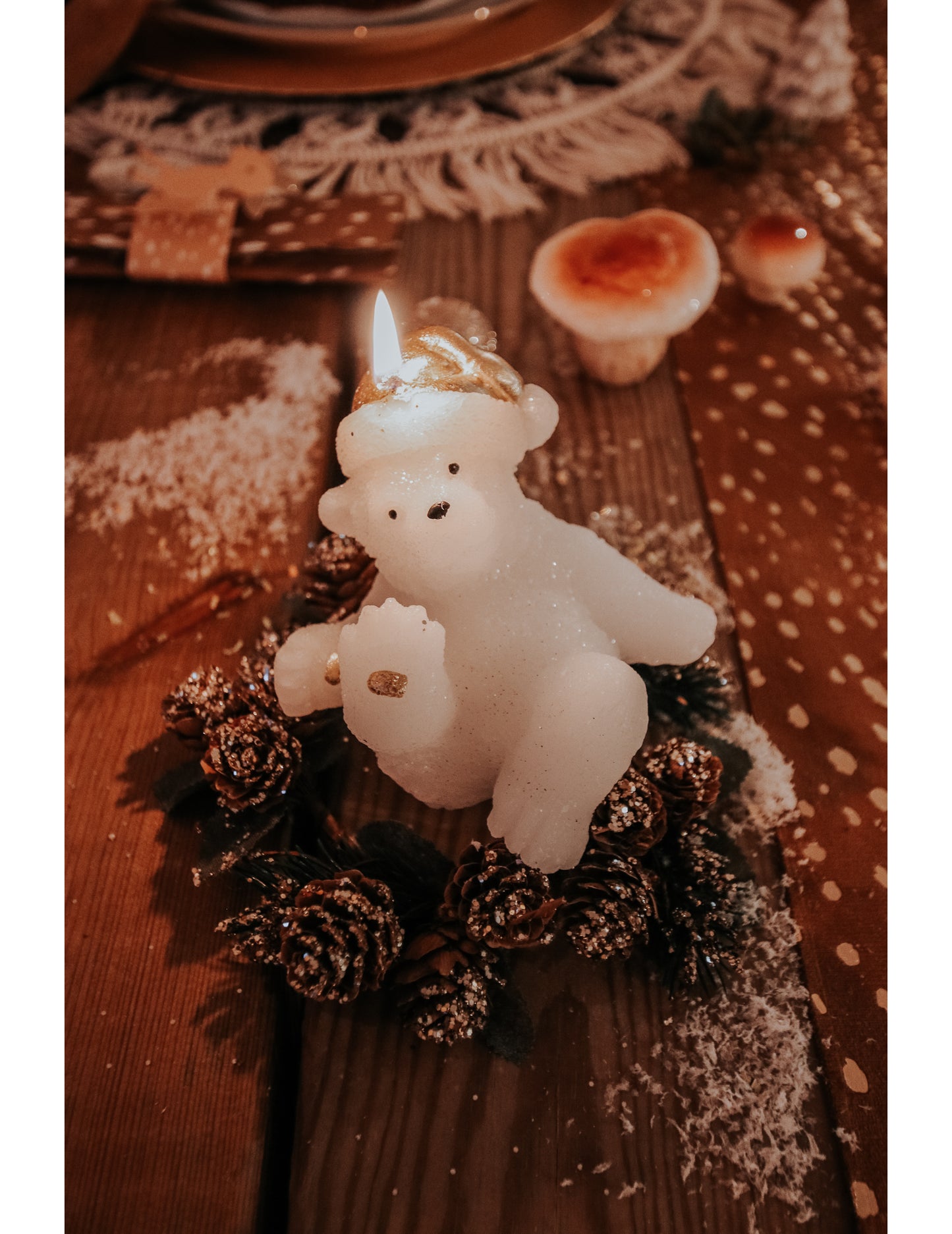 Lumânare ursuleț de pluș alb și auriu 10 cm Crăciun