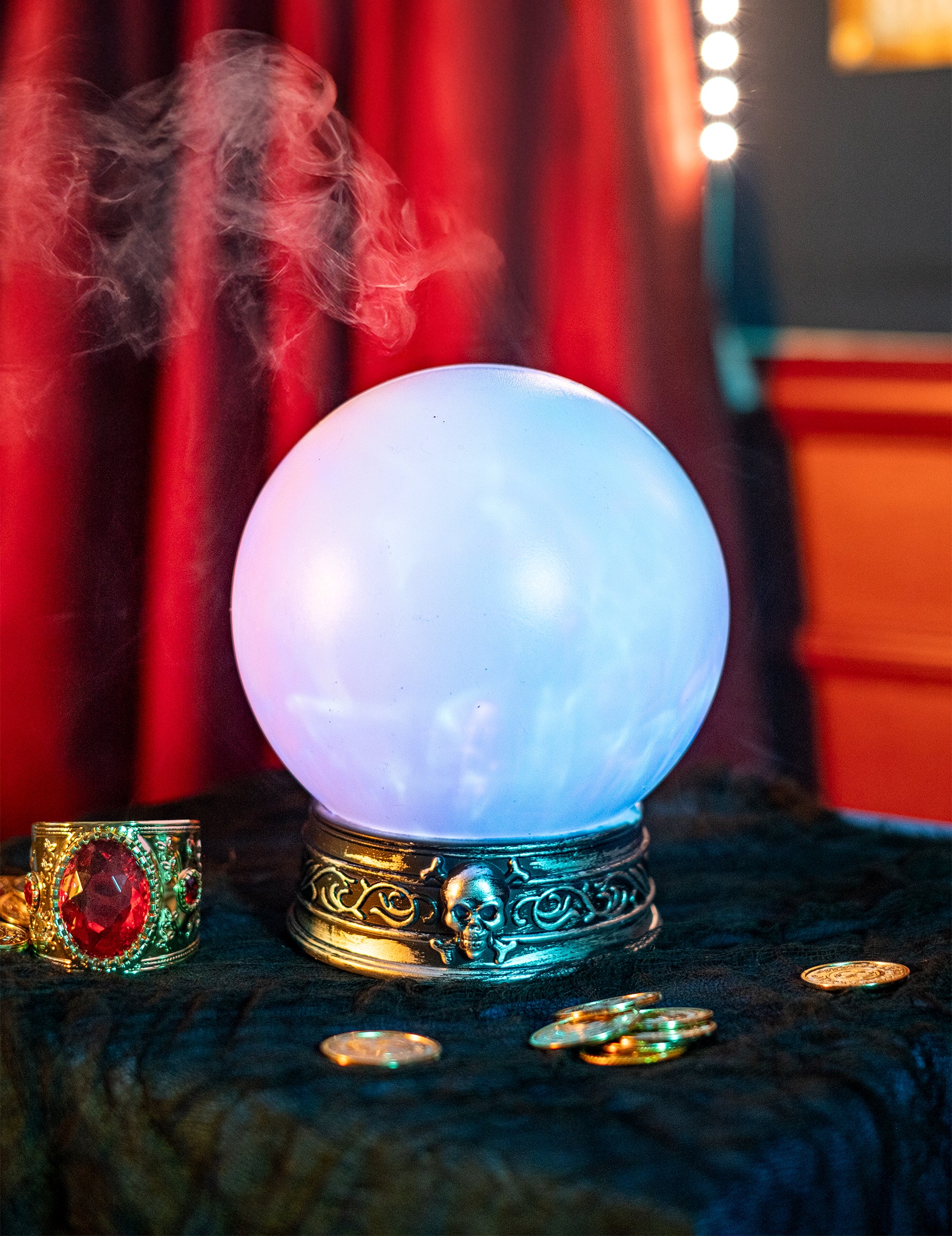 Effet de fumée et ambiance mystique de la Boule lumineuse et sonore Halloween