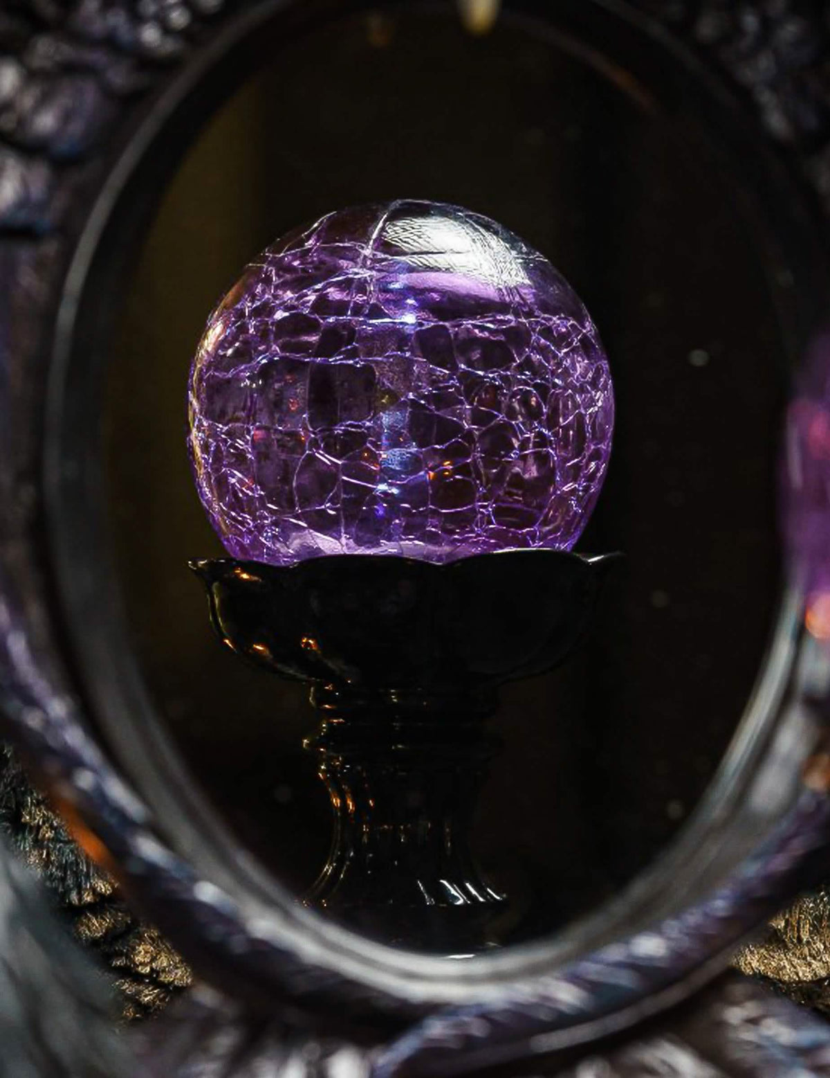 Boule magique violette avec LED 10 x 10 x 22 cm