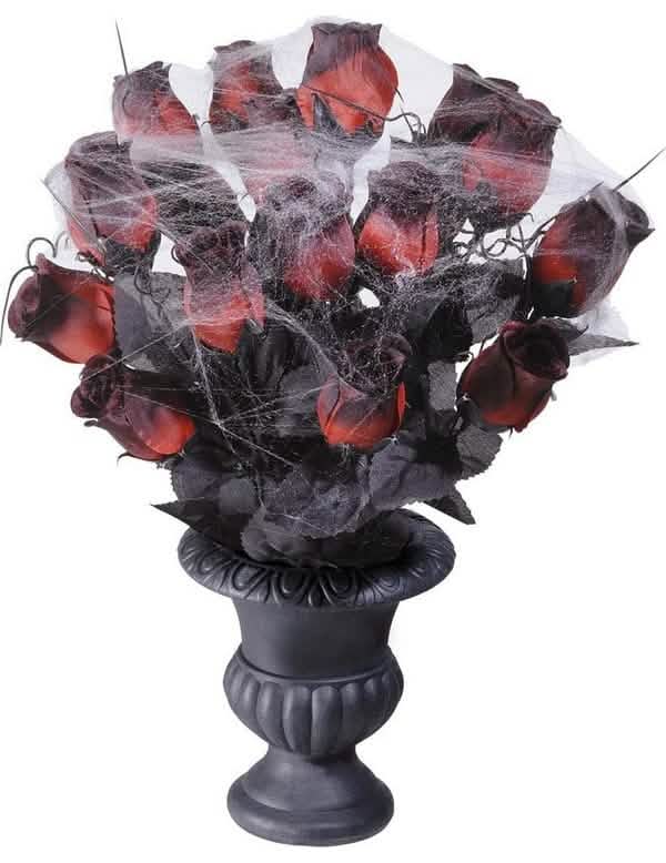 Buchet de trandafiri roșii halloween pentru decorațiuni cu pânză de păianjen