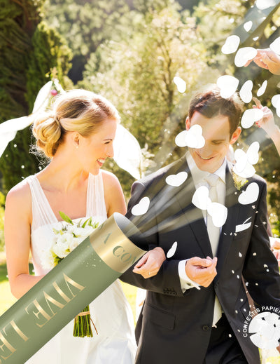 Tun de confetti din hârtie albă cu inimioare 40 cm Trăiască tinerii căsătoriți!