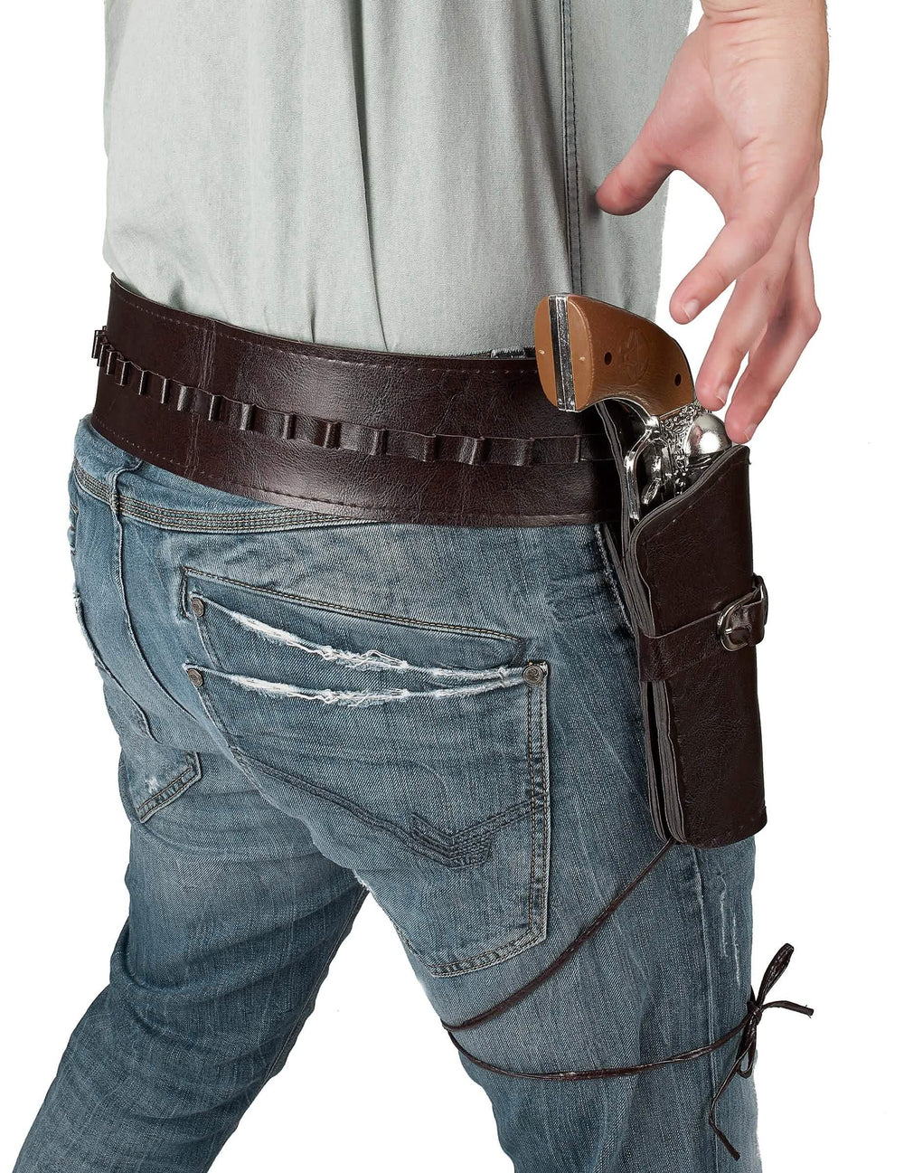 Prim-plan pe toc și pistolul de la cureaua cu toc cowboy pentru adult