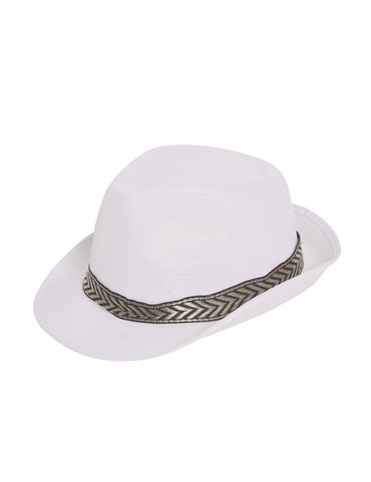 Vue de trois-quarts du chapeau borsalino trilby