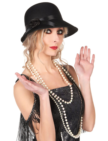 Hat charleston ani 20 femei