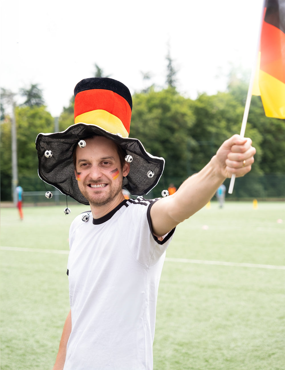 Mise en situation du chapeau de supporter allemand
