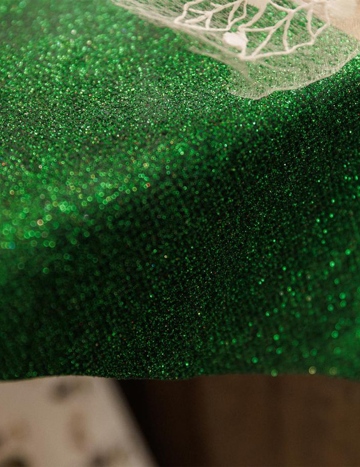 Chemin de table losanges velours vert pailleté 28 cm x 3 m