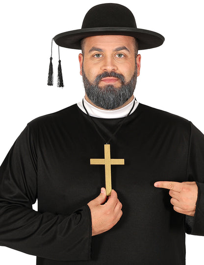 Gros plan du collier croix de moine
