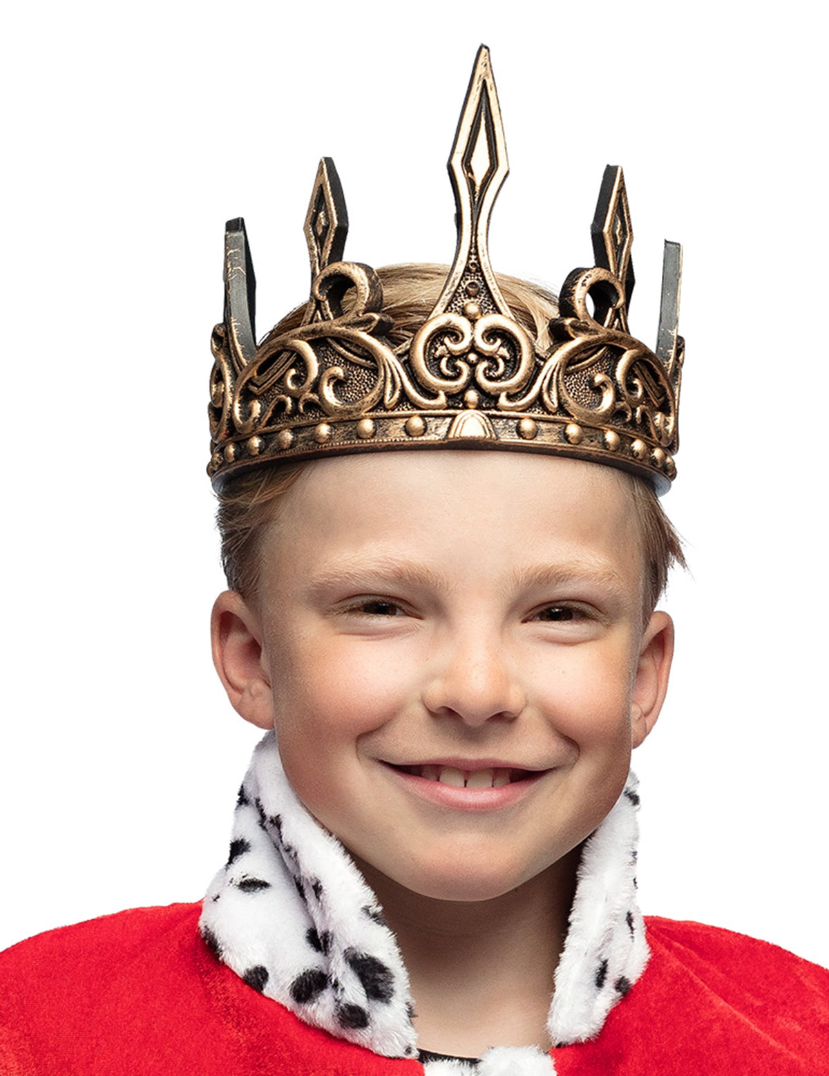 Gros plan sur la couronne de roi médiéval
