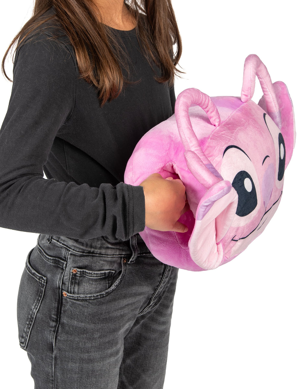 Détail de l'ouverture pour les mains du coussin cocooning en forme de tête Angel Lilo & Stitch™