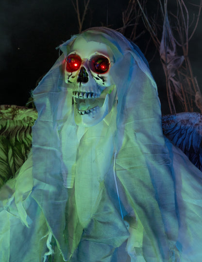 Decorațiune animată suspendată cu schelet de înger malefic