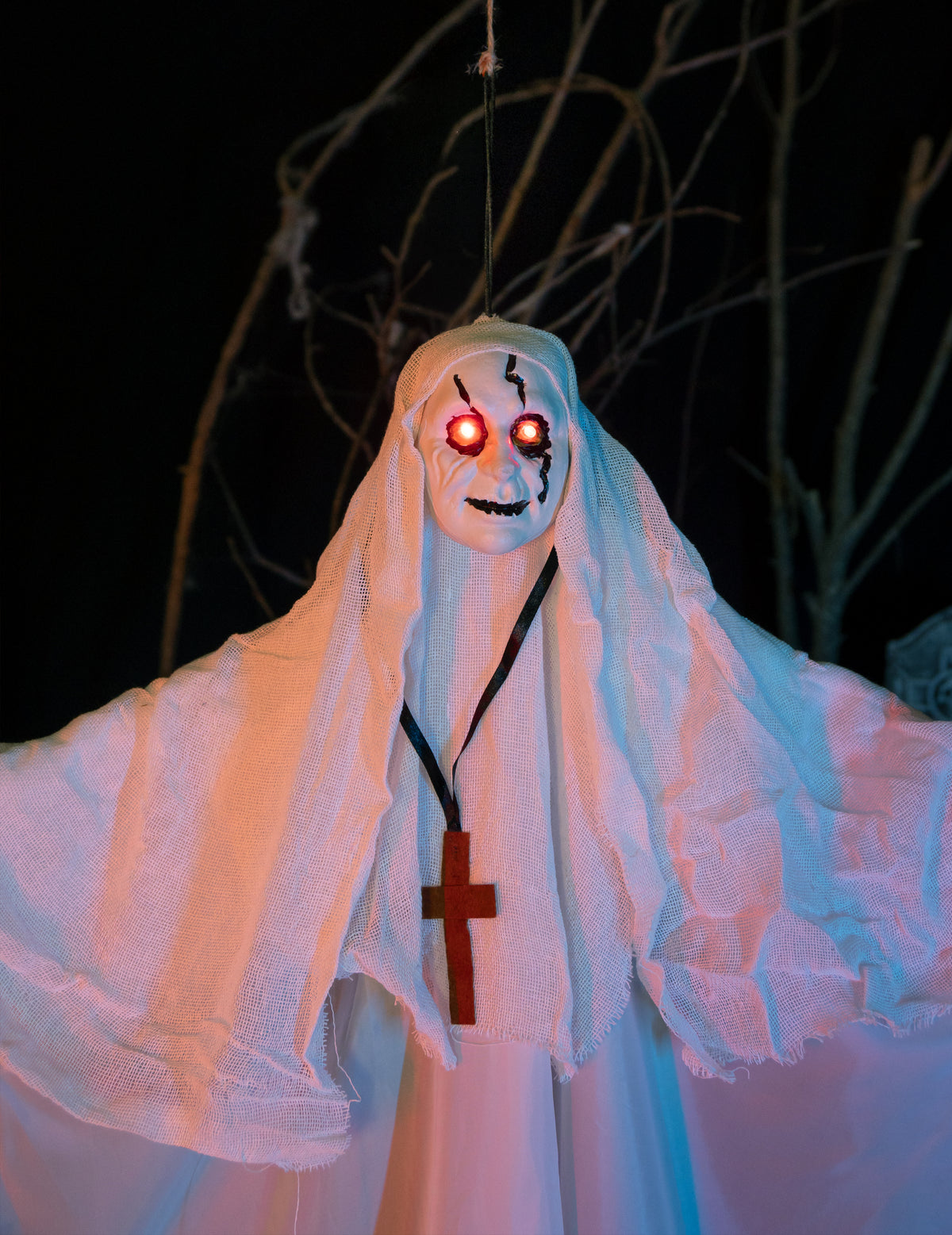 Decorarea religioasă a luminii deținea 137 cm