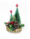 Décoration sapins traditionnels sur rondin pour centre de table vert et rouge avec pommes de pin