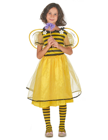 Tutu Bee deghizează cu aripi de fete