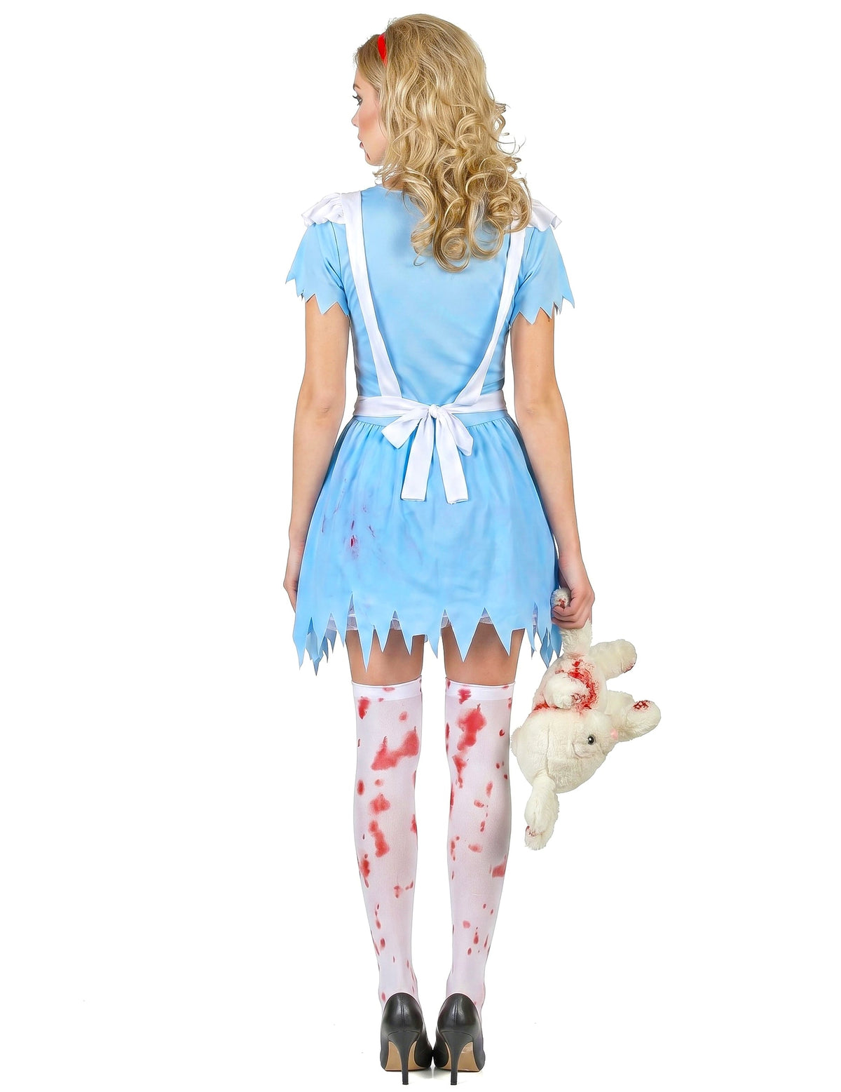 Costum sângeros al femeilor