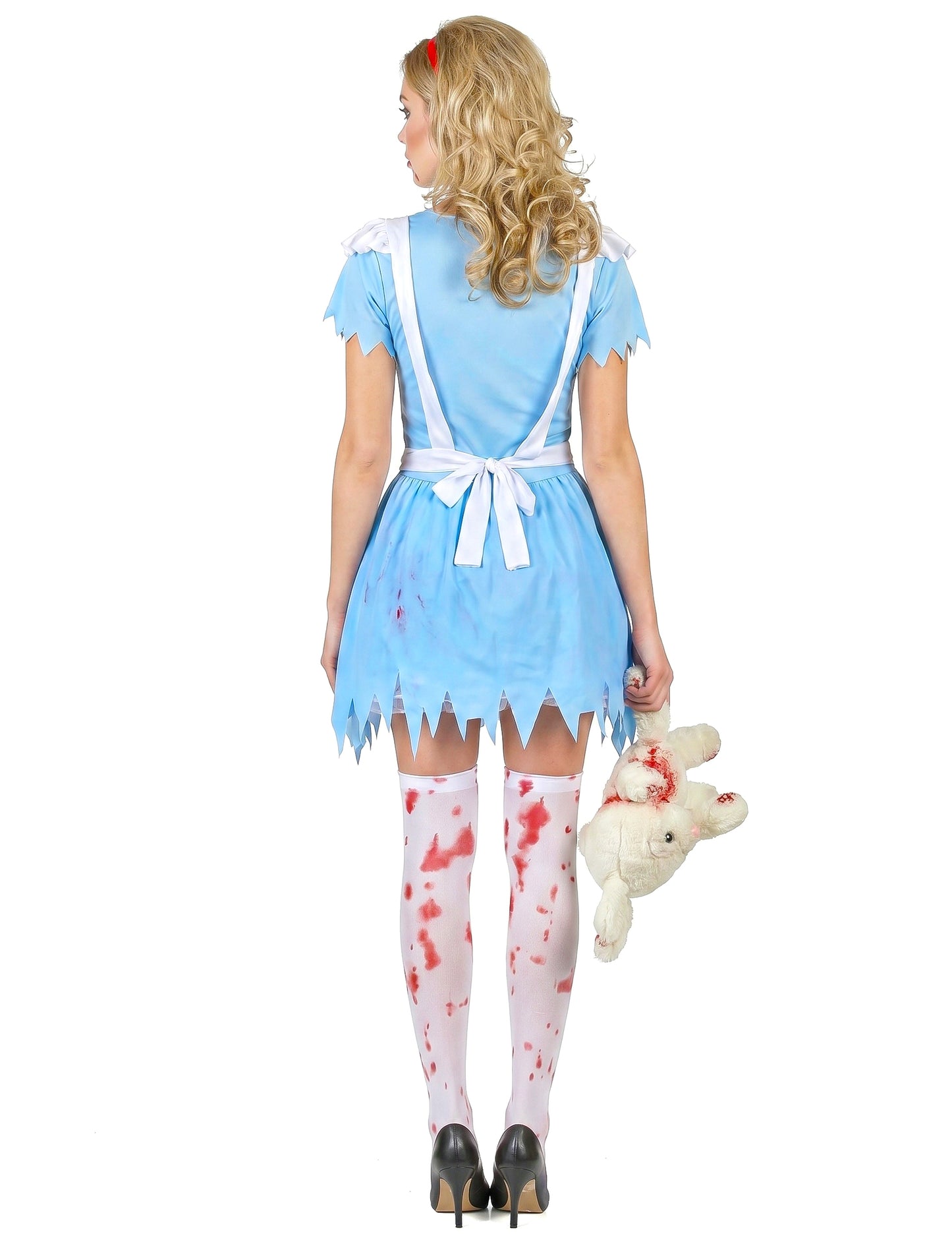 Costum sângeros al femeilor