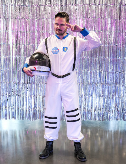 Deghizarea astronautului bărbaților