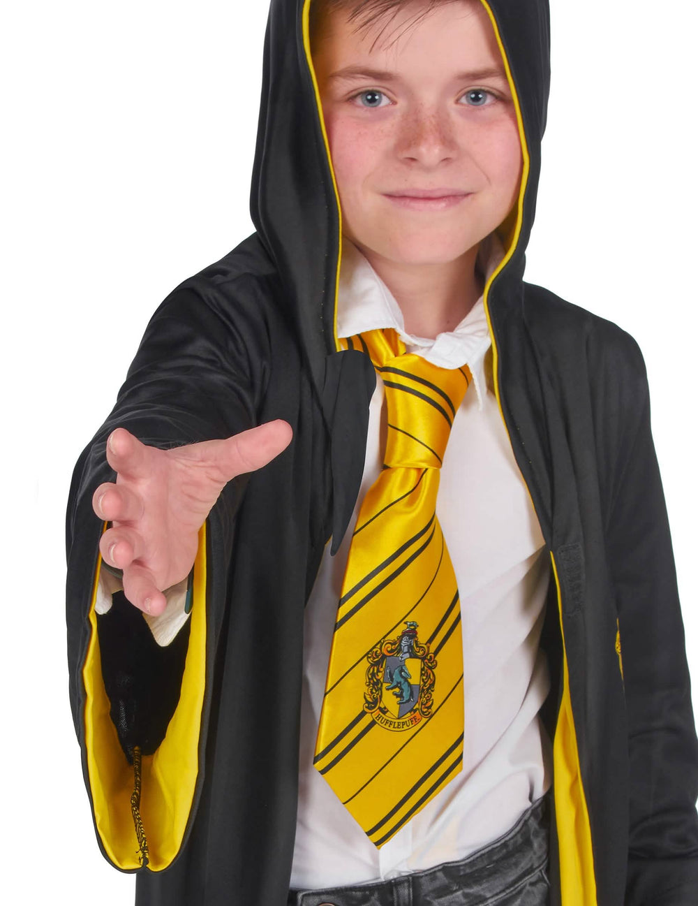 Prim-plan pe cravata costumului clasic Poufsouffle Harry Potter pentru copil