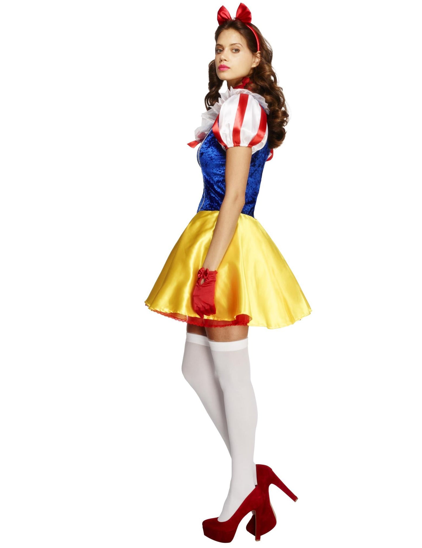 Vedere din profil cu ciorapi albi și pantofi roșii a costumului de poveste sexy