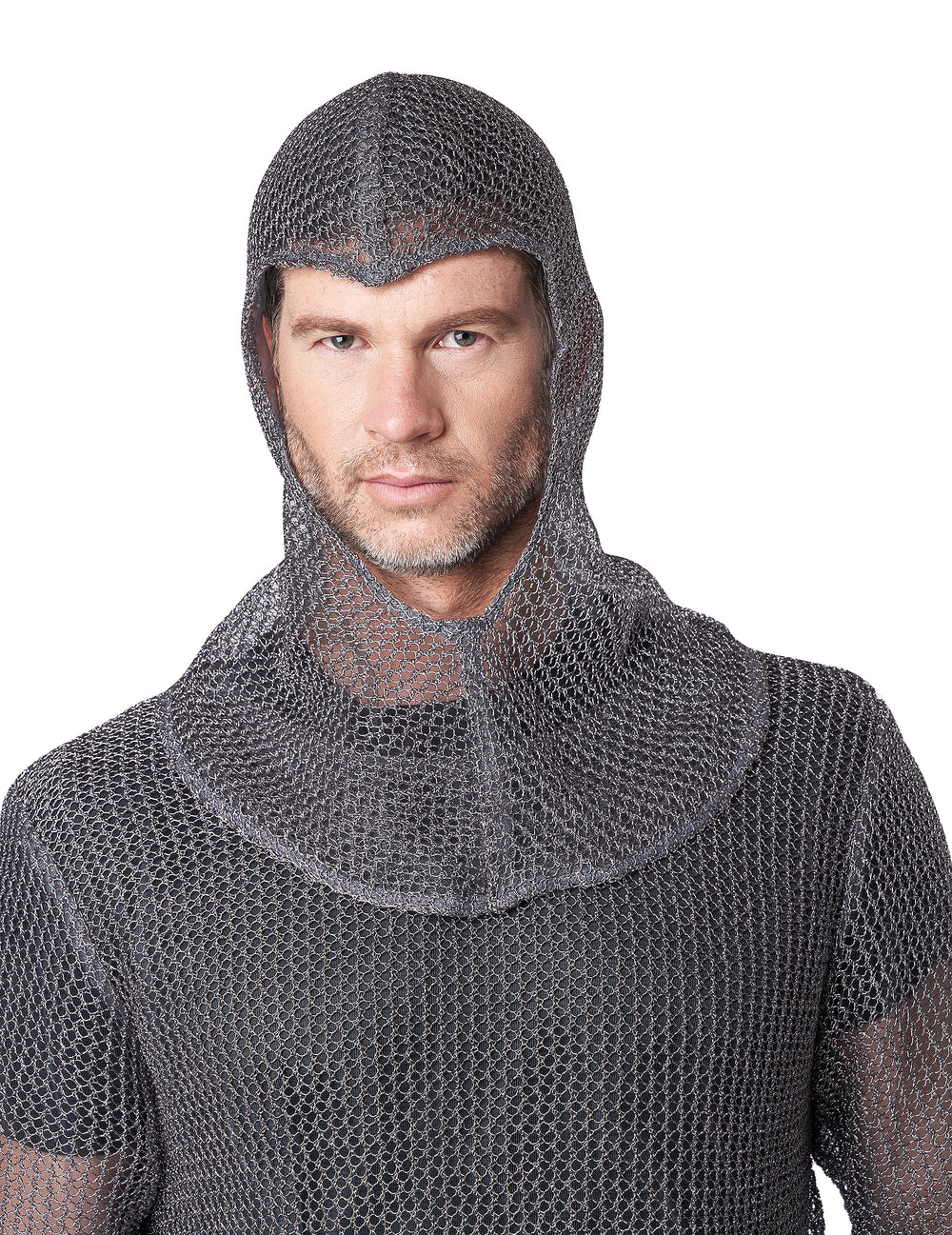 Gros plan sur la cagoule du déguisement côte de maille chevalier luxe