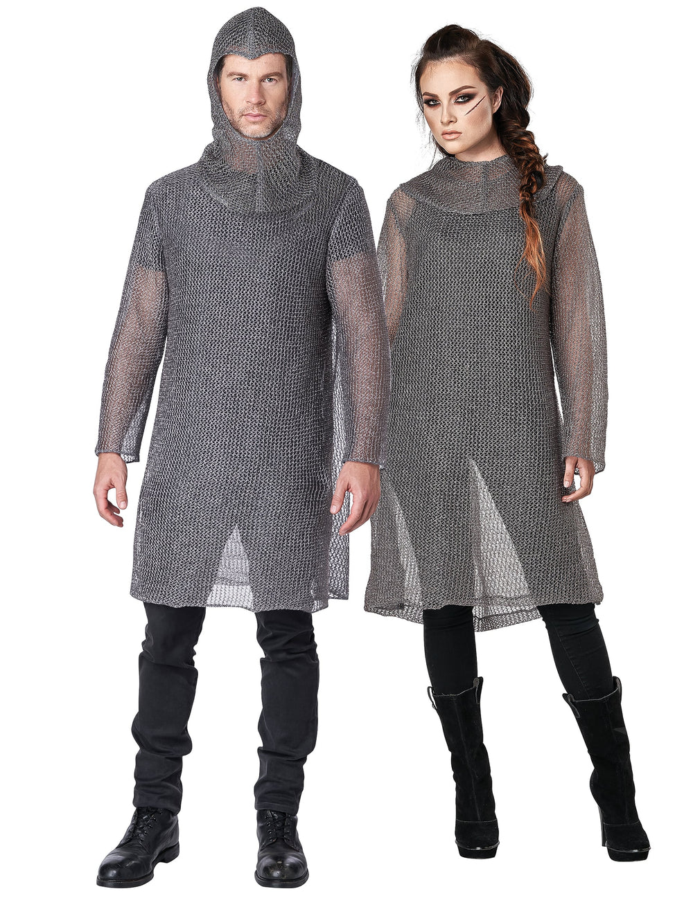 Modèles homme et femme du déguisement côte de maille chevalier luxe