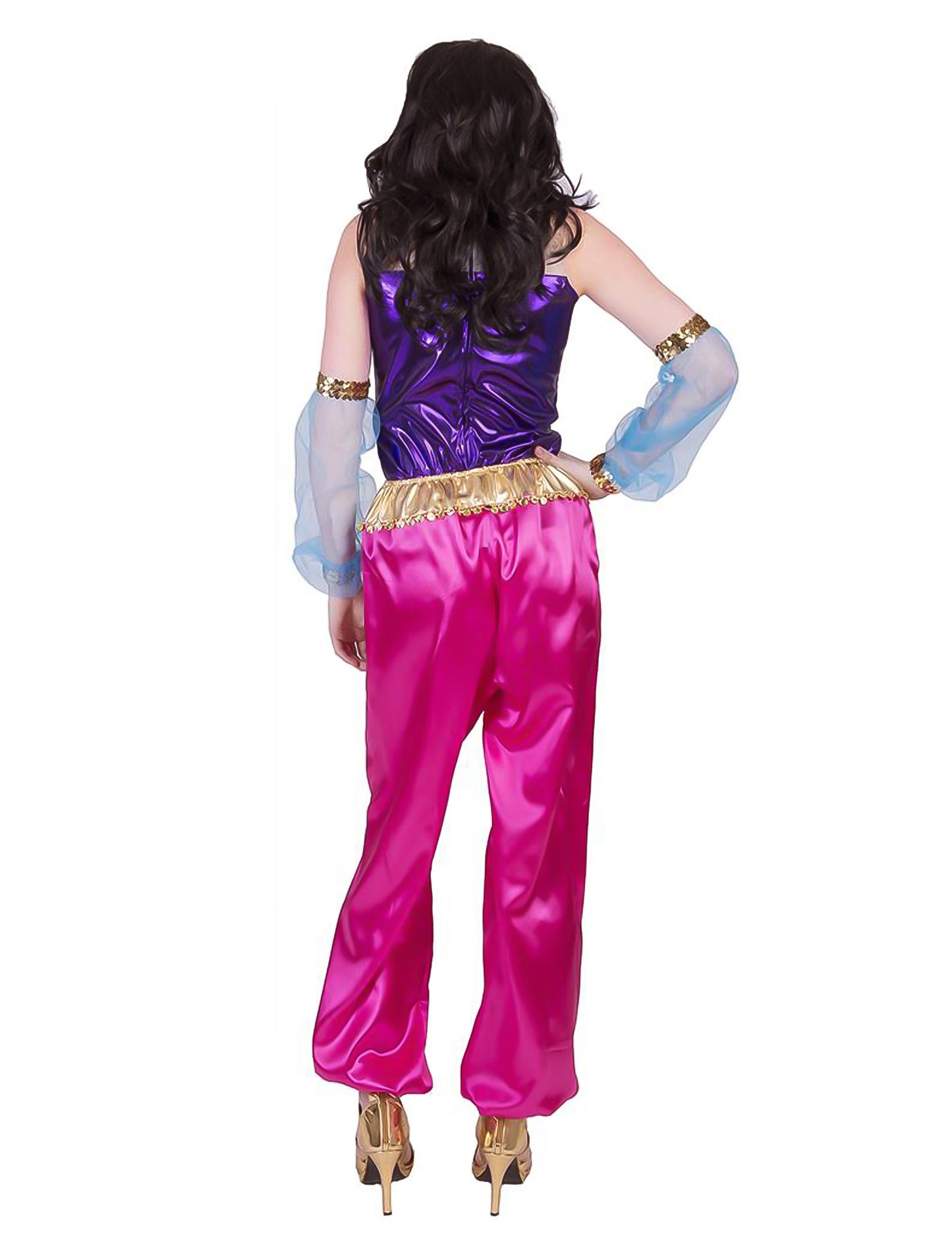 Costum de dansator oriental cu coafura femeilor