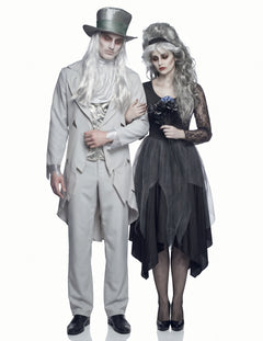 Costume de mireasă gotică pentru cupluri