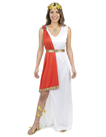 Zeița romană deghizată cu draperea feminină