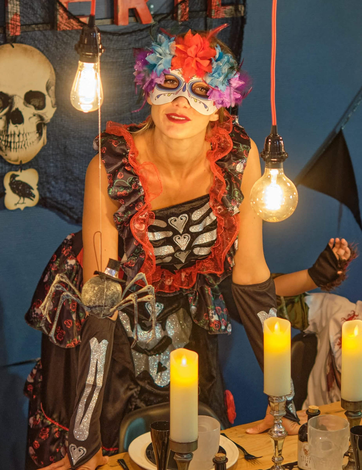 Prezentarea costumului dia de los muertos pentru femeie