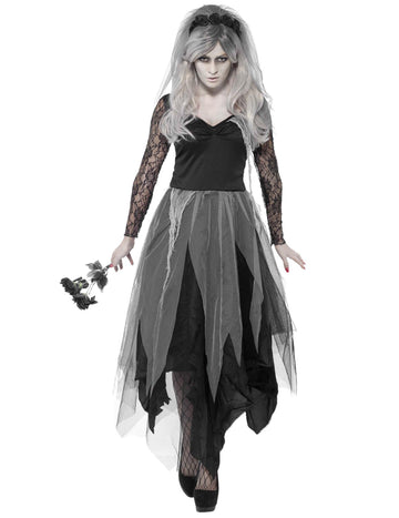 Femeie deghizată cu deghizare a fantomelor negre căsătorite de Halloween