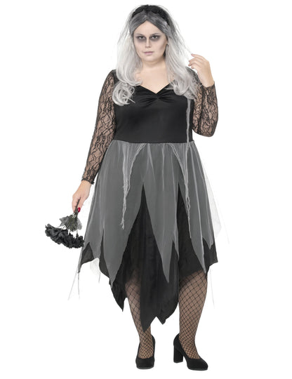 Femeie deghizată cu deghizare a fantomelor negre căsătorite de Halloween