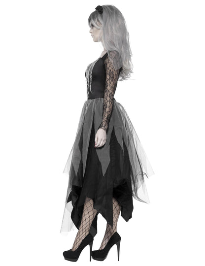 Femeie deghizată cu deghizare a fantomelor negre căsătorite de Halloween