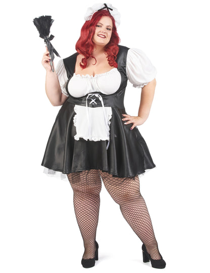 Costum mare de mărime a femeii soubretei