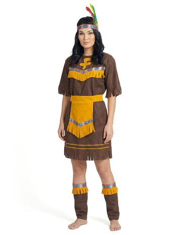 Costum indian înconjurat de femeie