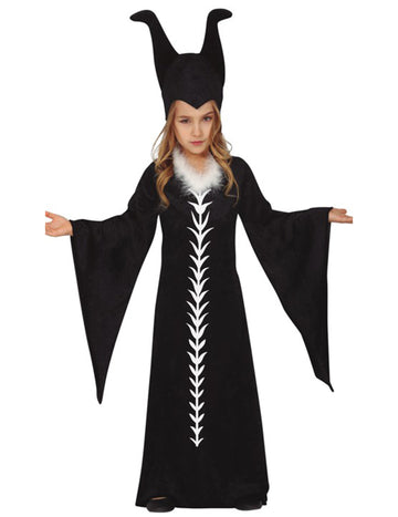 Fata de costume de marat negru